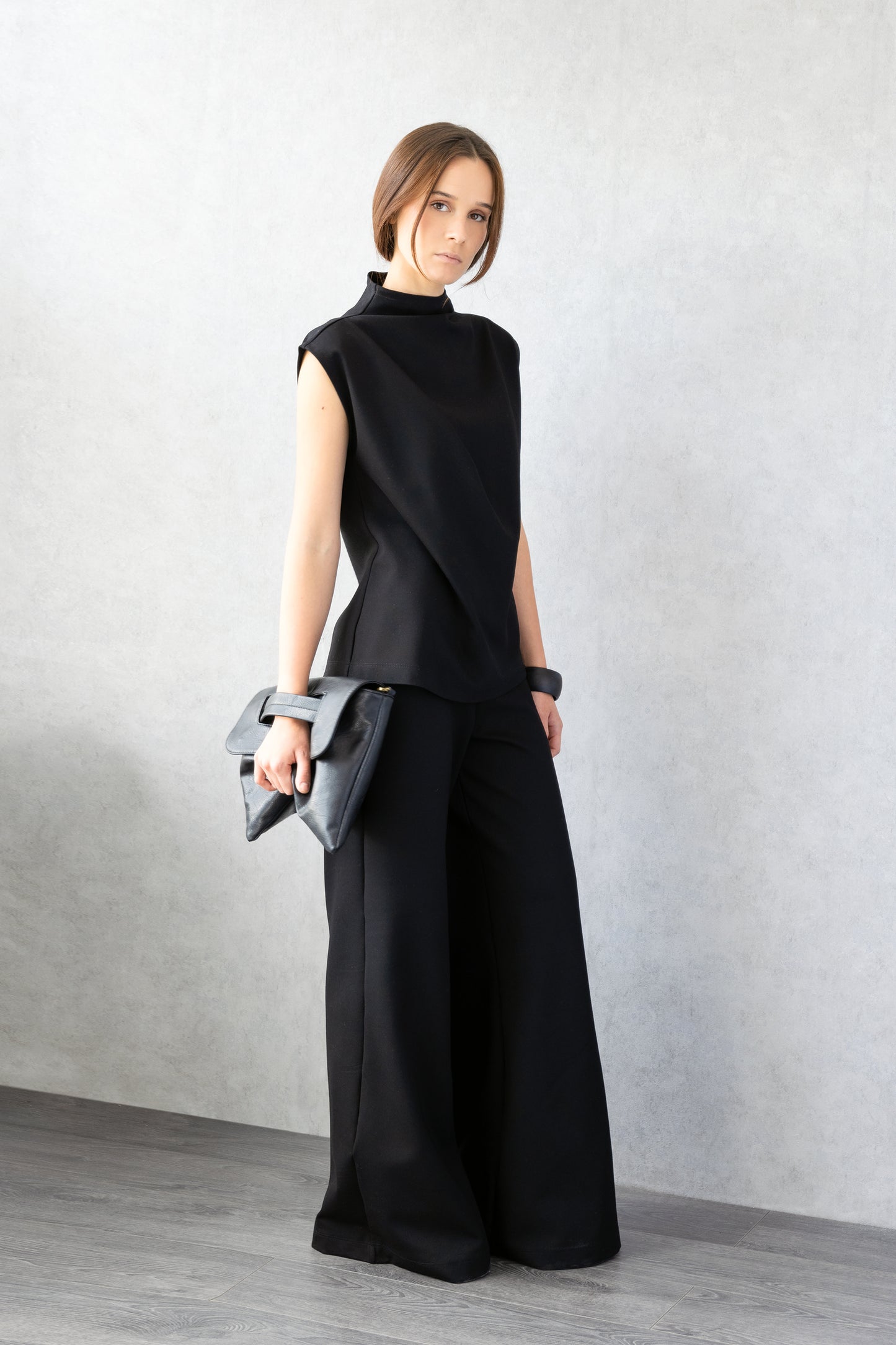 Minimalist Top