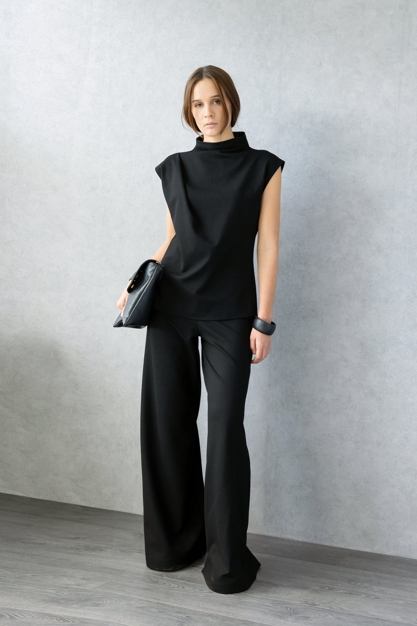 Minimalist Top
