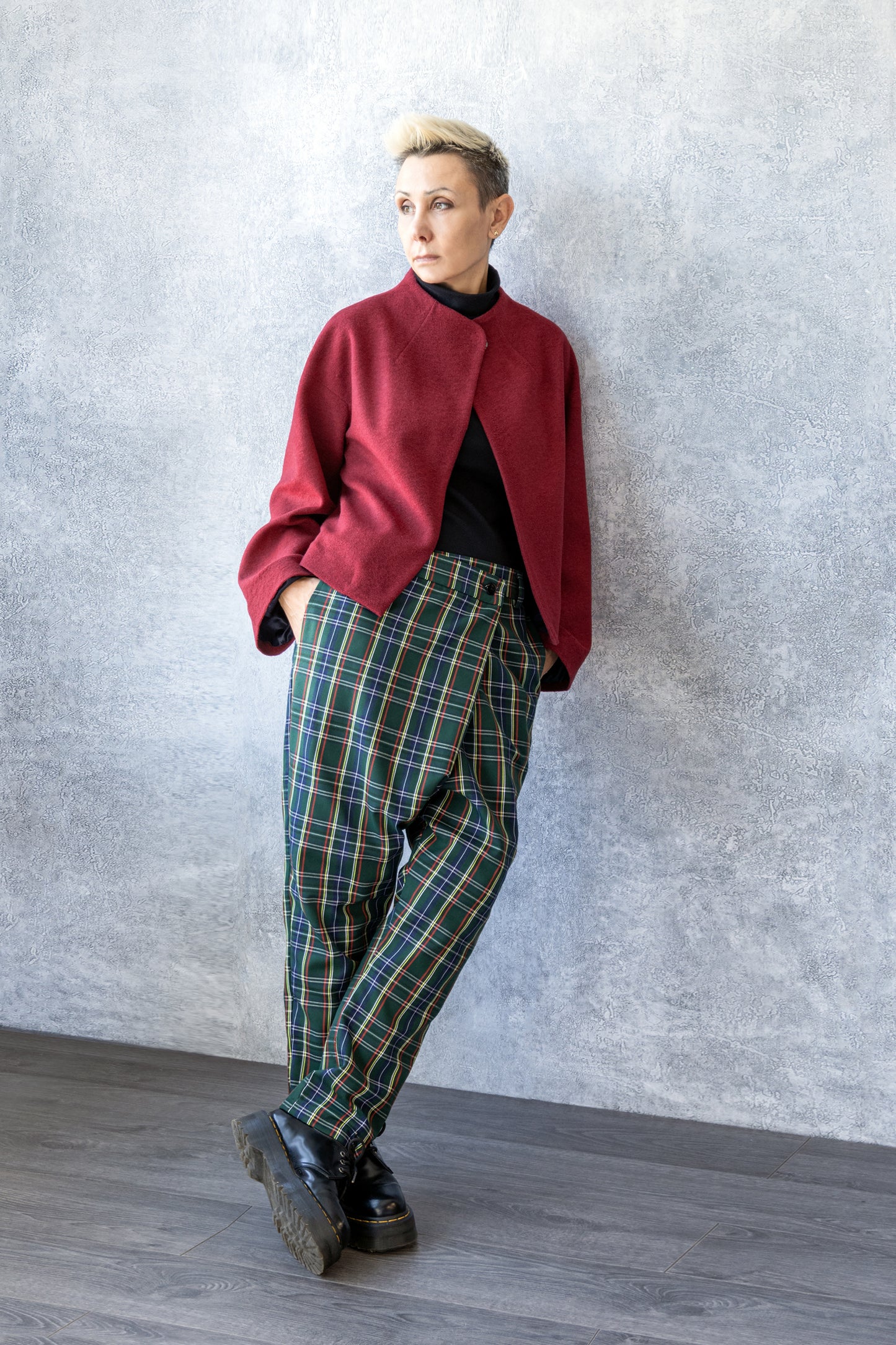 Wool Jacket – Short Single-Breasted Blazer in Burgundy