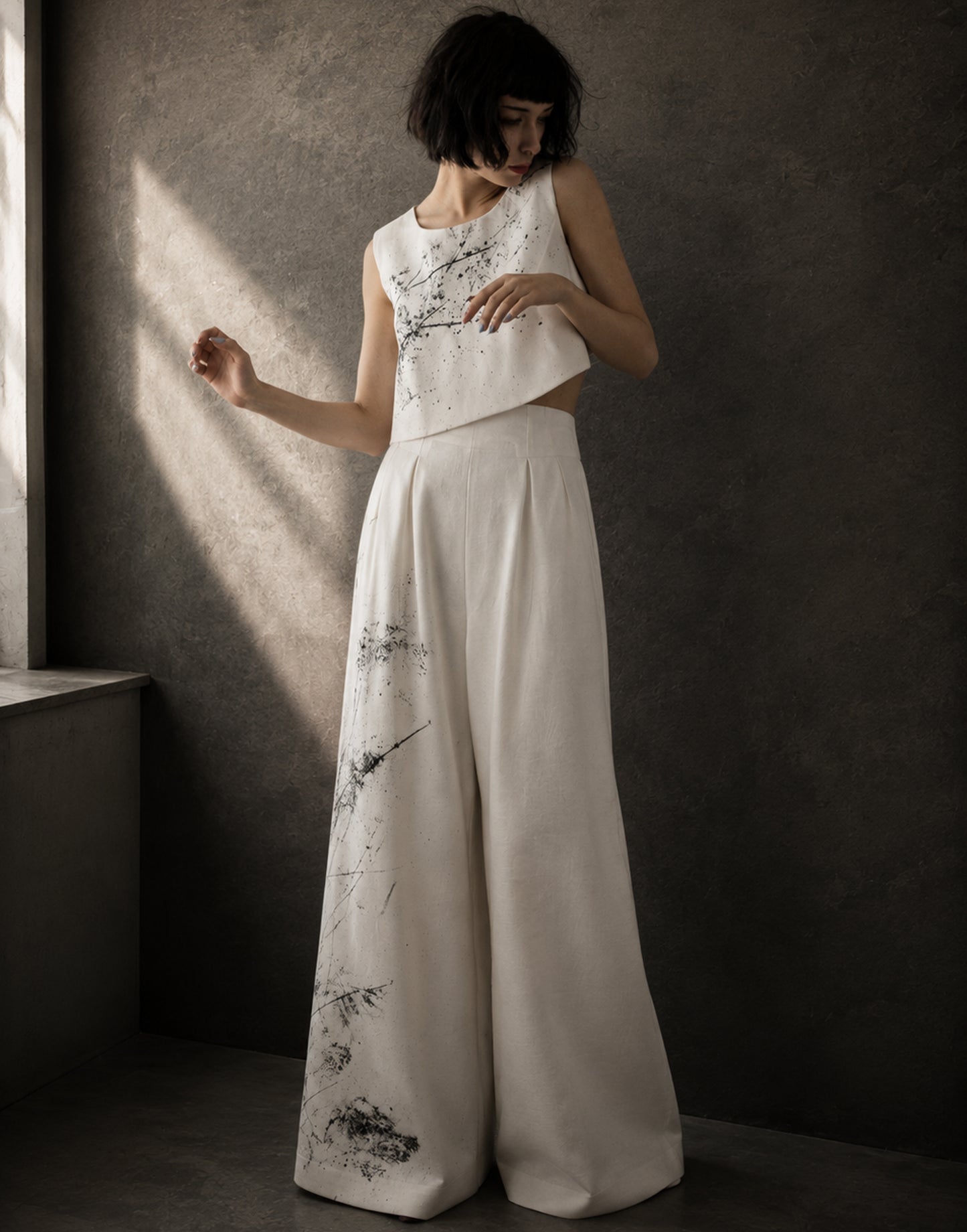 Hand Painted Linen Set With Open Back Top